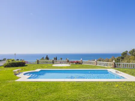 Villa de luxe à Benalmádena avec piscine privée et parking, proche plage - Photo 7