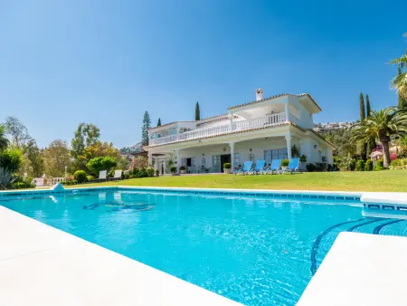 Villa de luxe à Benalmádena avec piscine privée et parking, proche plage - Photo 13