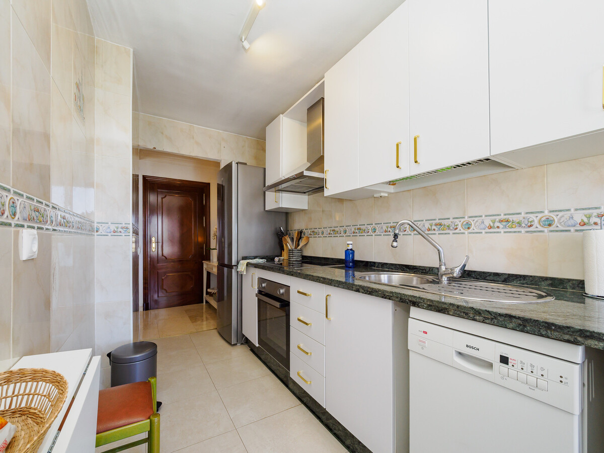 Appartement 8e étage vue mer à Marbella, 50m plage - Photo 18