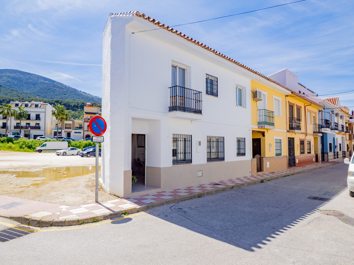 Maison 4 chambres Alhaurín el Grande, centre-ville - Photo 3