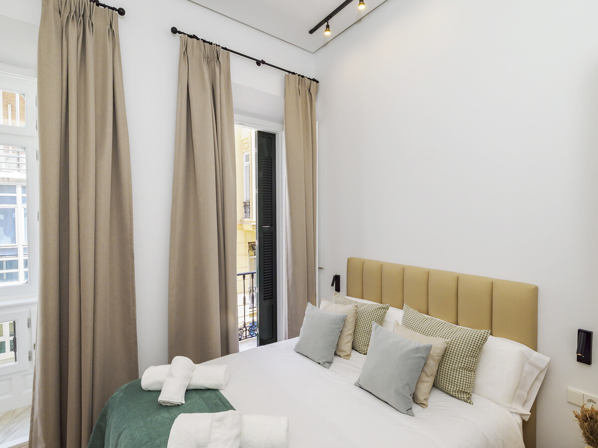 Studio 29 m² centre Málaga, balcon, adultes - Photo 33