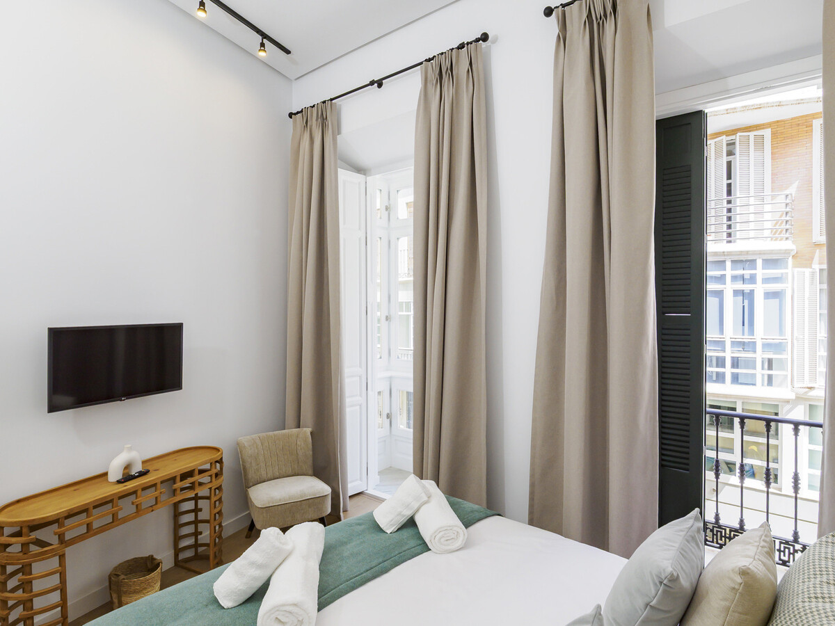 Studio 29 m² centre Málaga, balcon, adultes - Photo 34