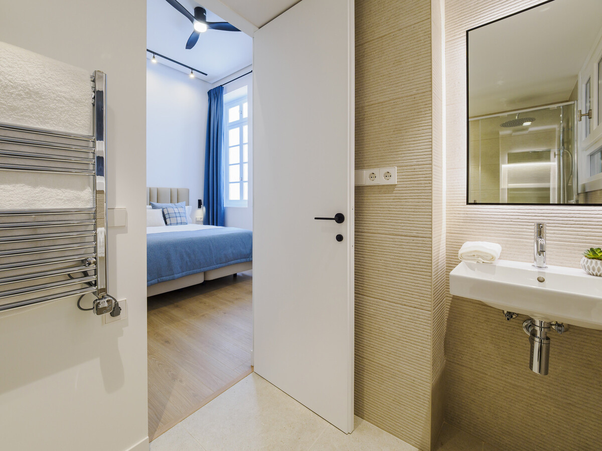 Studio moderne 29 m² centre Málaga, réservé adultes - Photo 32
