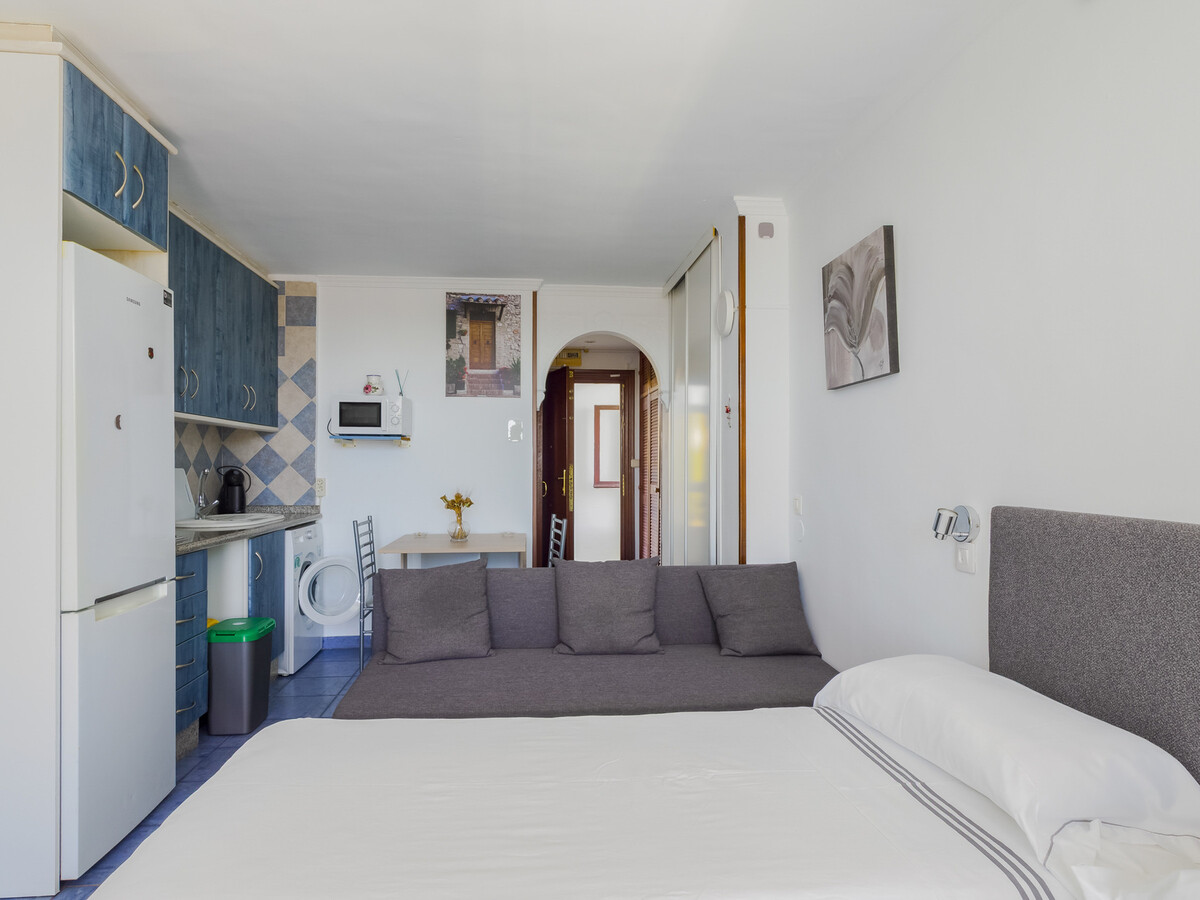 Studio 30 m² avec terrasse à Mijas Costa, vue mer - Photo 4