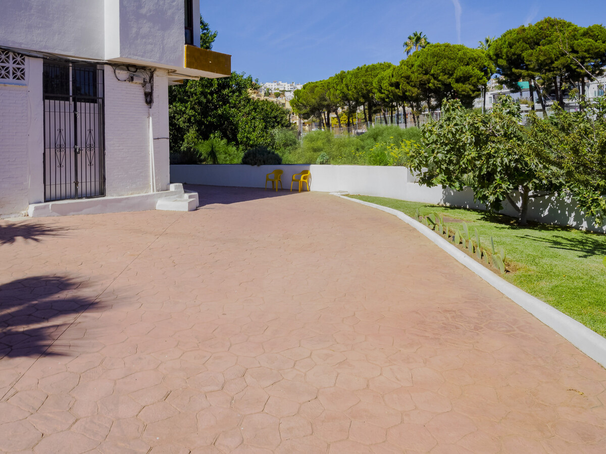 Studio 30 m² avec terrasse à Mijas Costa, vue mer - Photo 24