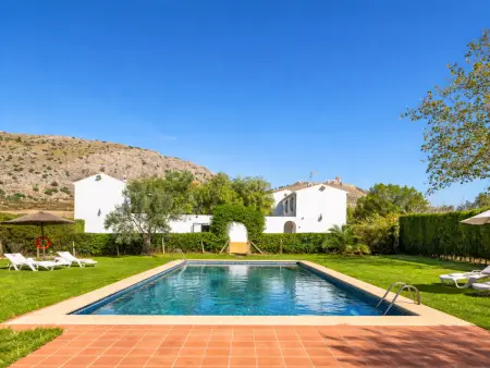 Location gite à Teba, Cortijo Andalou 20 Pers, Piscine & Espaces Verts