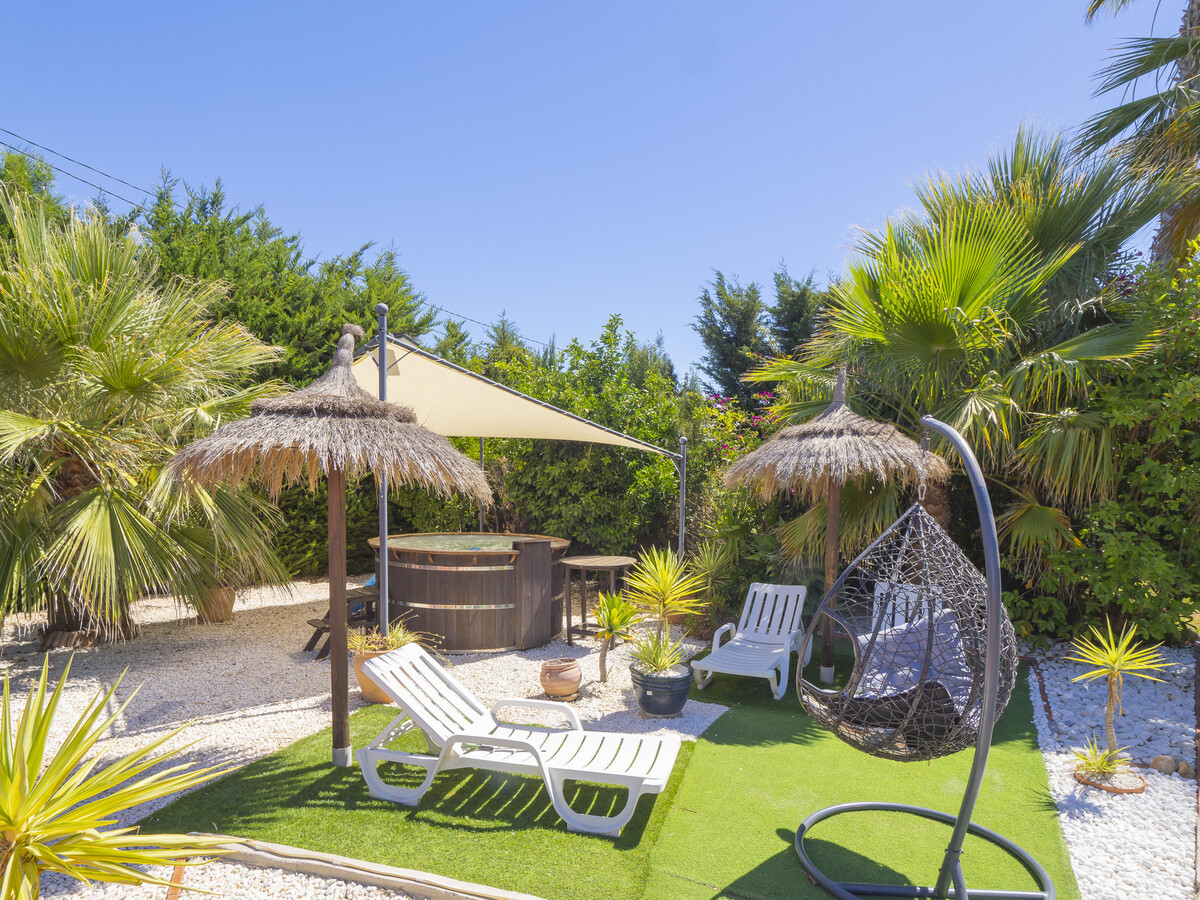 Villa 14 personnes, piscine chauffée et jacuzzis - Photo 20