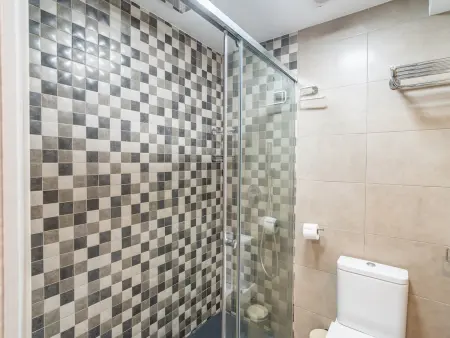 Studio 38 m² vue mer directe et accès plage à Benalmádena : photo 22
