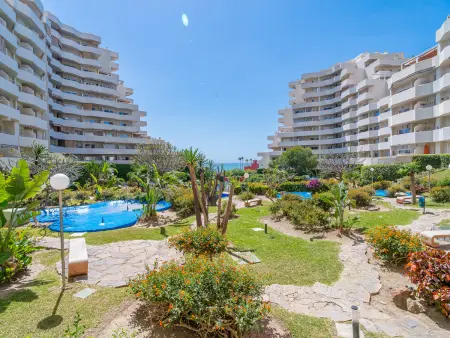 Studio 38 m² vue mer directe et accès plage à Benalmádena : photo 27