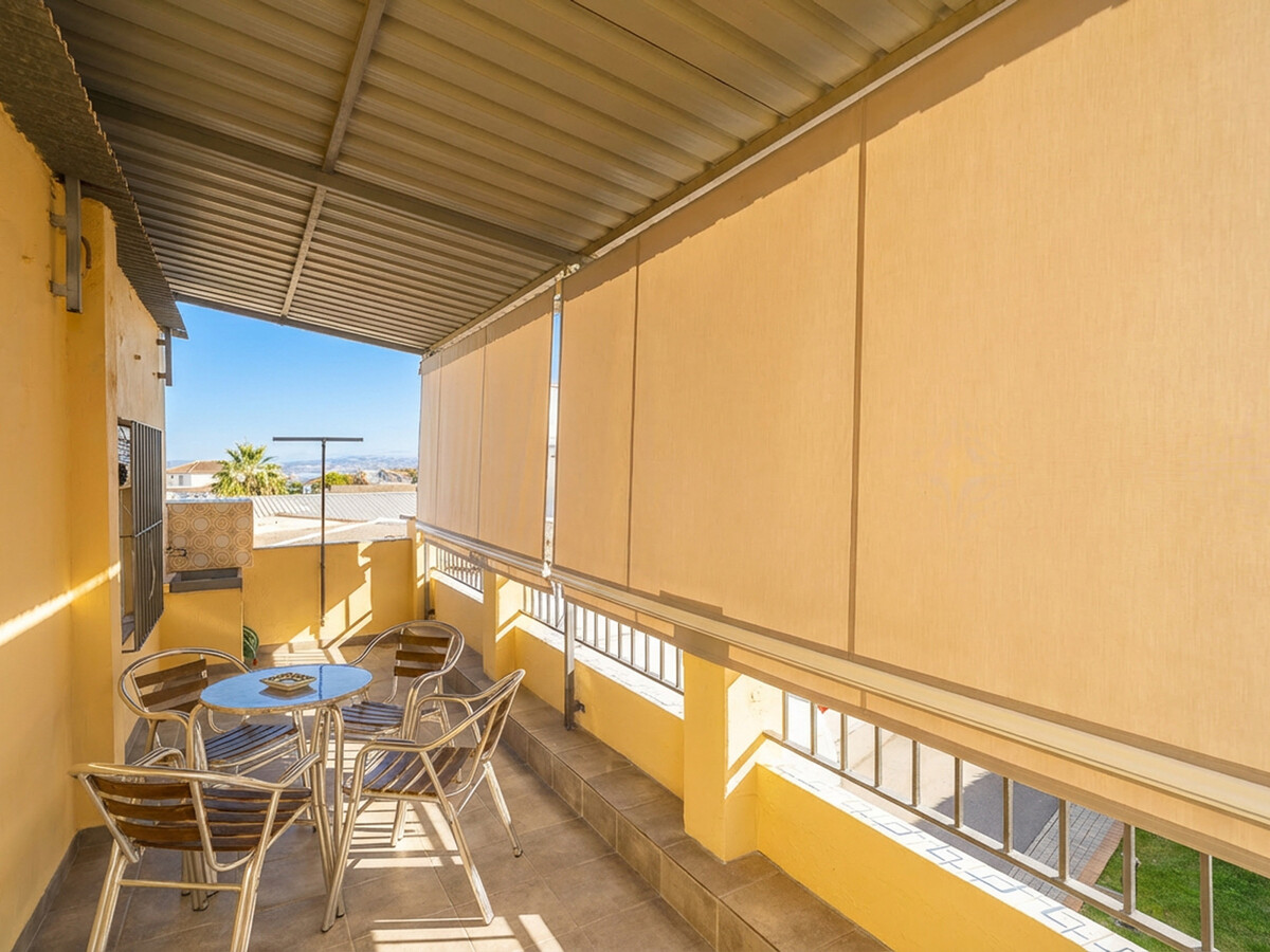 Appartement 3 chambres, terrasse 24 m² à Alhaurín el Grande - Photo 3