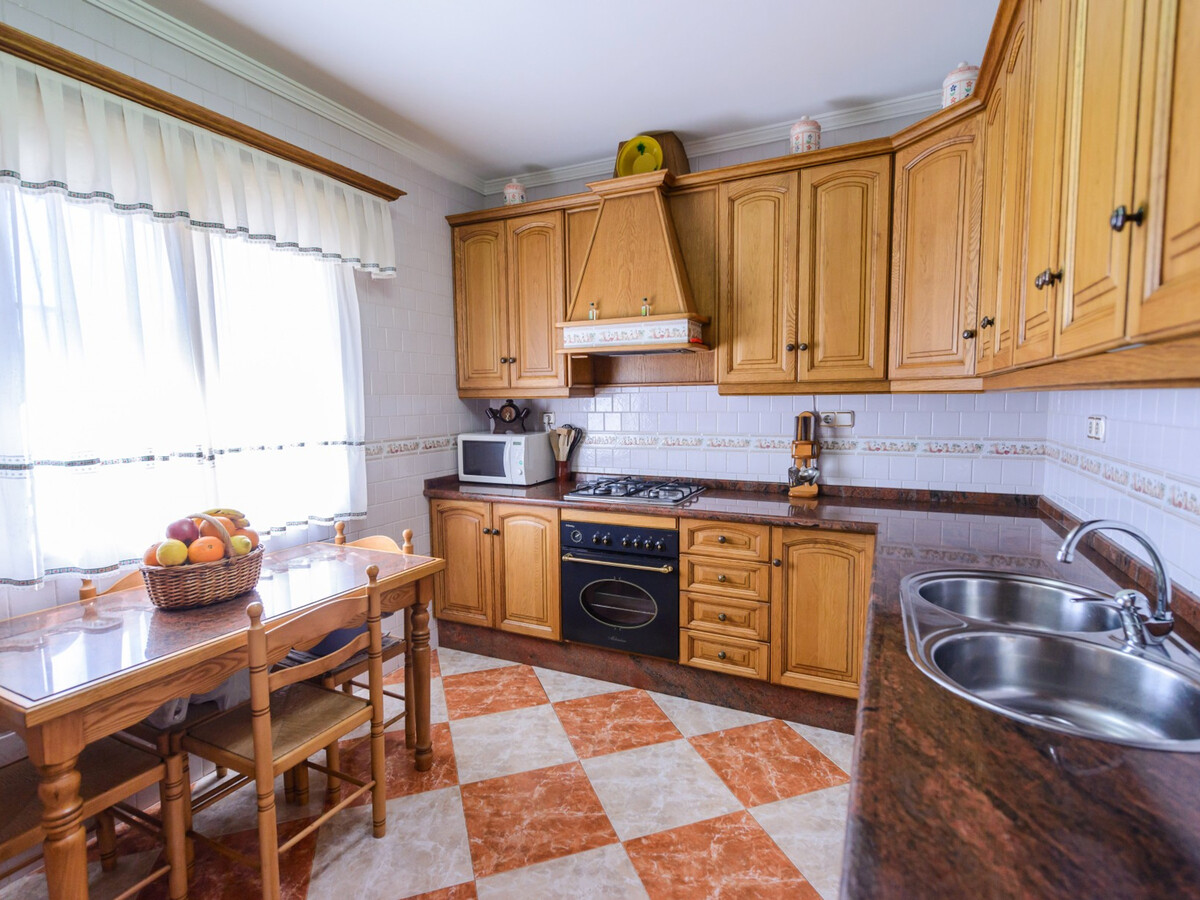 Villa 4 chambres, piscine 9x5m et terrain de jeux à Alhaurín - Photo 30