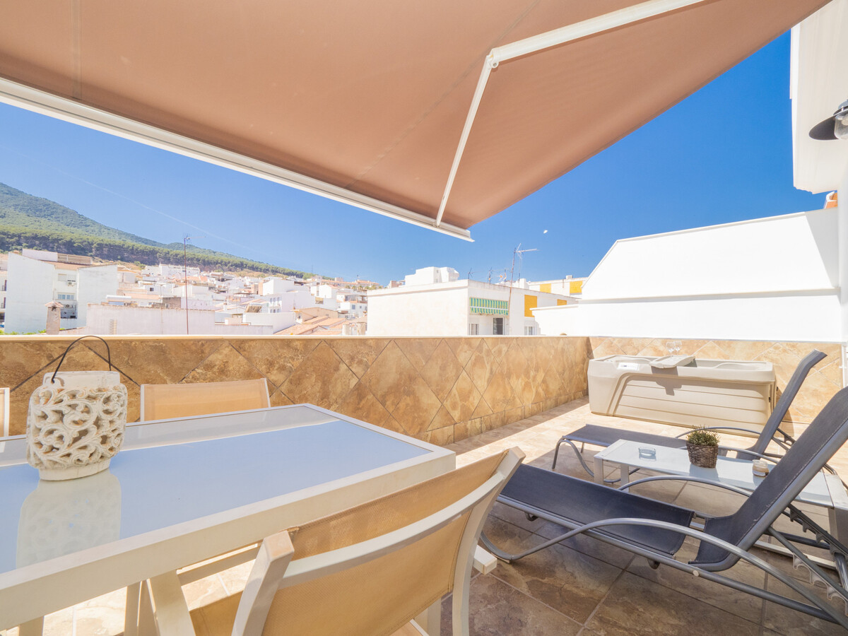 Attique moderne avec jacuzzi à Alhaurín el Grande - Photo 11
