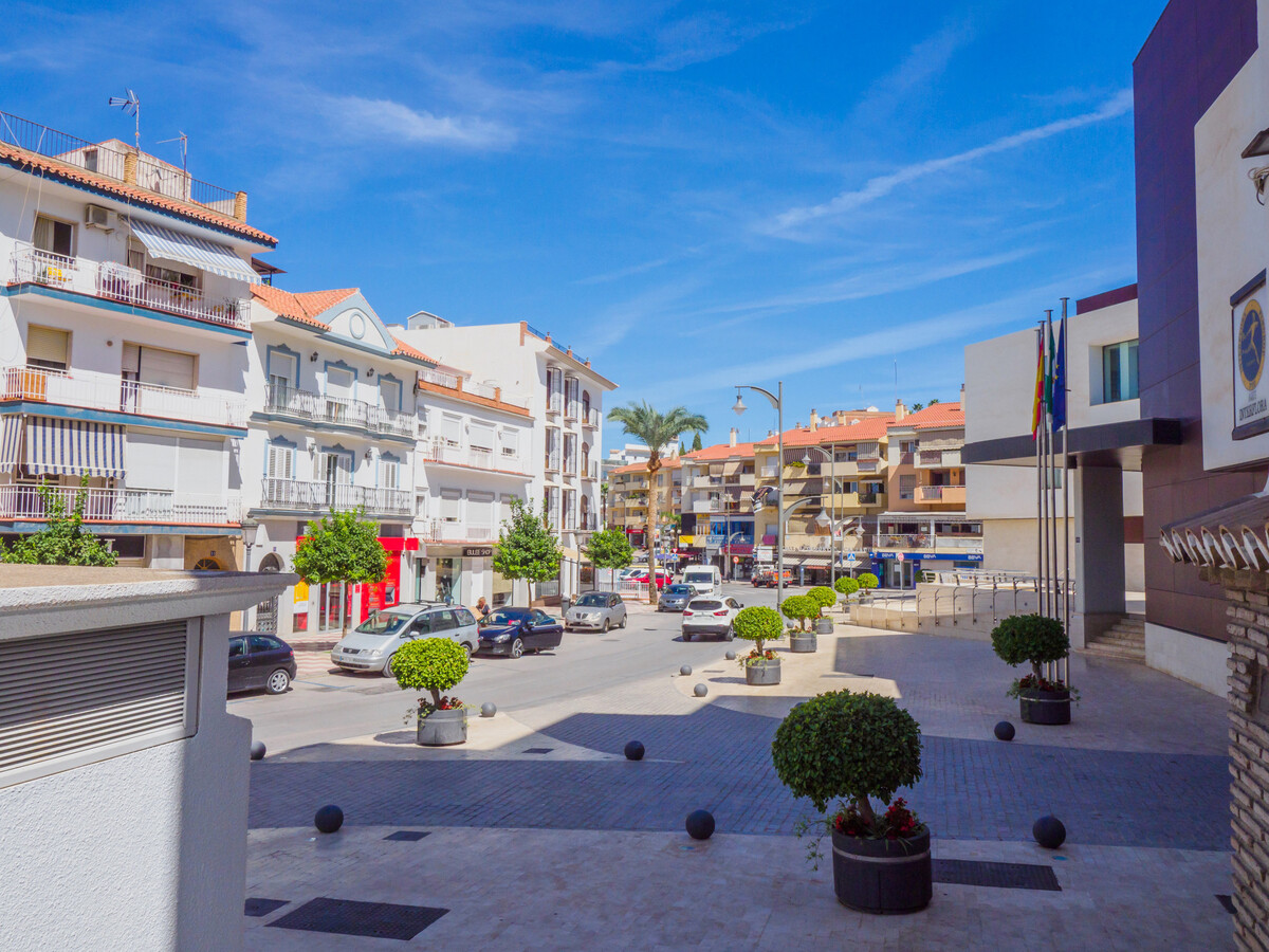 Attique moderne avec jacuzzi à Alhaurín el Grande - Photo 25