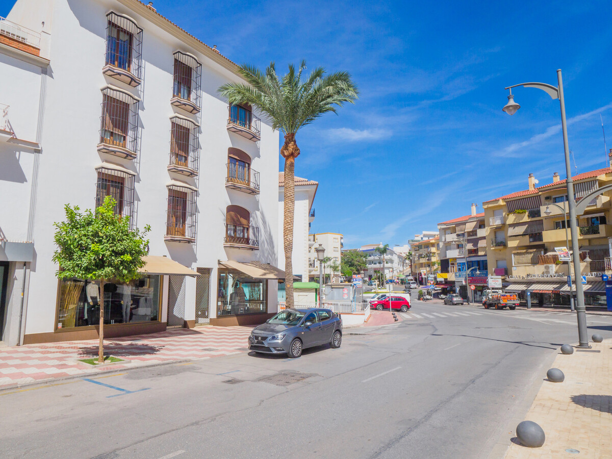 Attique moderne avec jacuzzi à Alhaurín el Grande - Photo 27