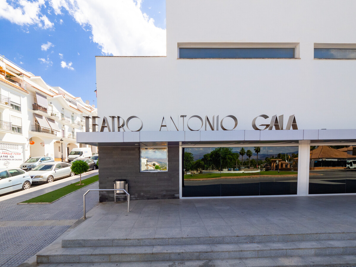 Attique moderne avec jacuzzi à Alhaurín el Grande - Photo 34