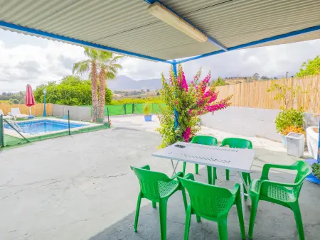 Charmante maison à Alhaurín de la Torre avec piscine privée, idéale pour 6 personnes - Photo 4