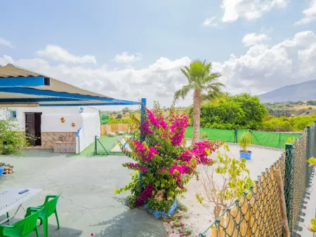 Charmante maison à Alhaurín de la Torre avec piscine privée, idéale pour 6 personnes - Photo 7