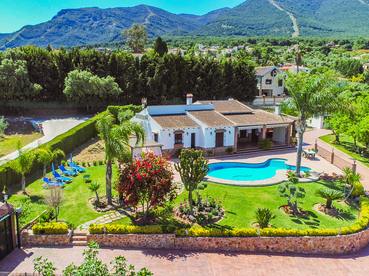 Villa 3 chambres, piscine 11x5m et jardin à Alhaurín el Grande - Photo 7