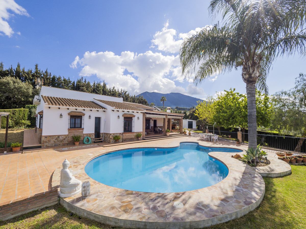 Villa 3 chambres, piscine 11x5m et jardin à Alhaurín el Grande - Photo 19