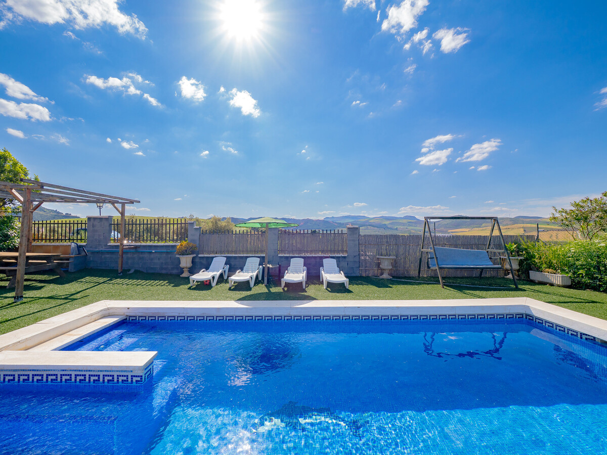Gîte Ardales avec piscine privée 4x8m, 5 pers. - Photo 12
