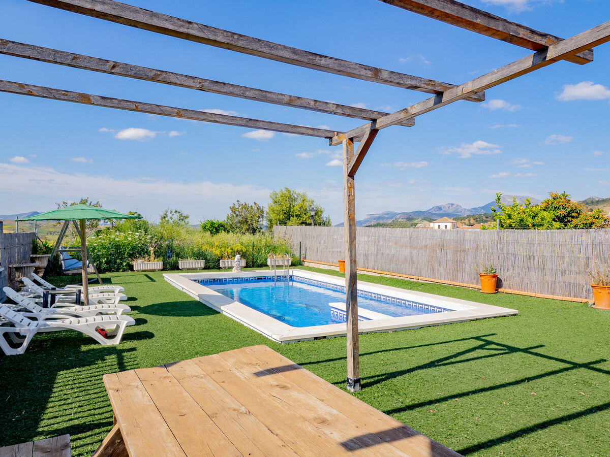 Gîte Ardales avec piscine privée 4x8m, 5 pers. - Photo 13
