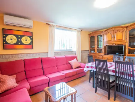Location ensoleillée à Alhaurín de la Torre avec piscine privée - Photo 19