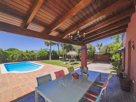 Gîte 6 pers. piscine privée à 200m de Lauro Golf : photo 13