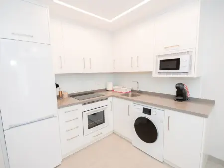 Appartement moderne 4 personnes à 200m du métro : photo 9
