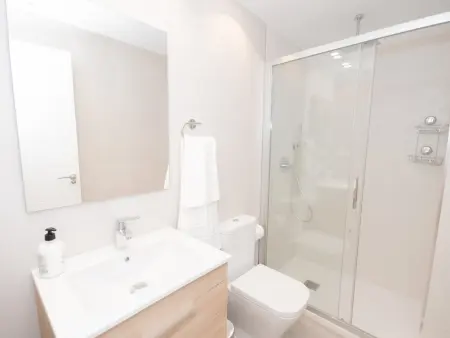 Appartement moderne 4 personnes à 200m du métro : photo 12