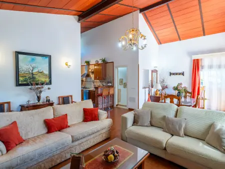 Maison spacieuse à Alhaurín, piscine privée et confort moderne - Photo 8