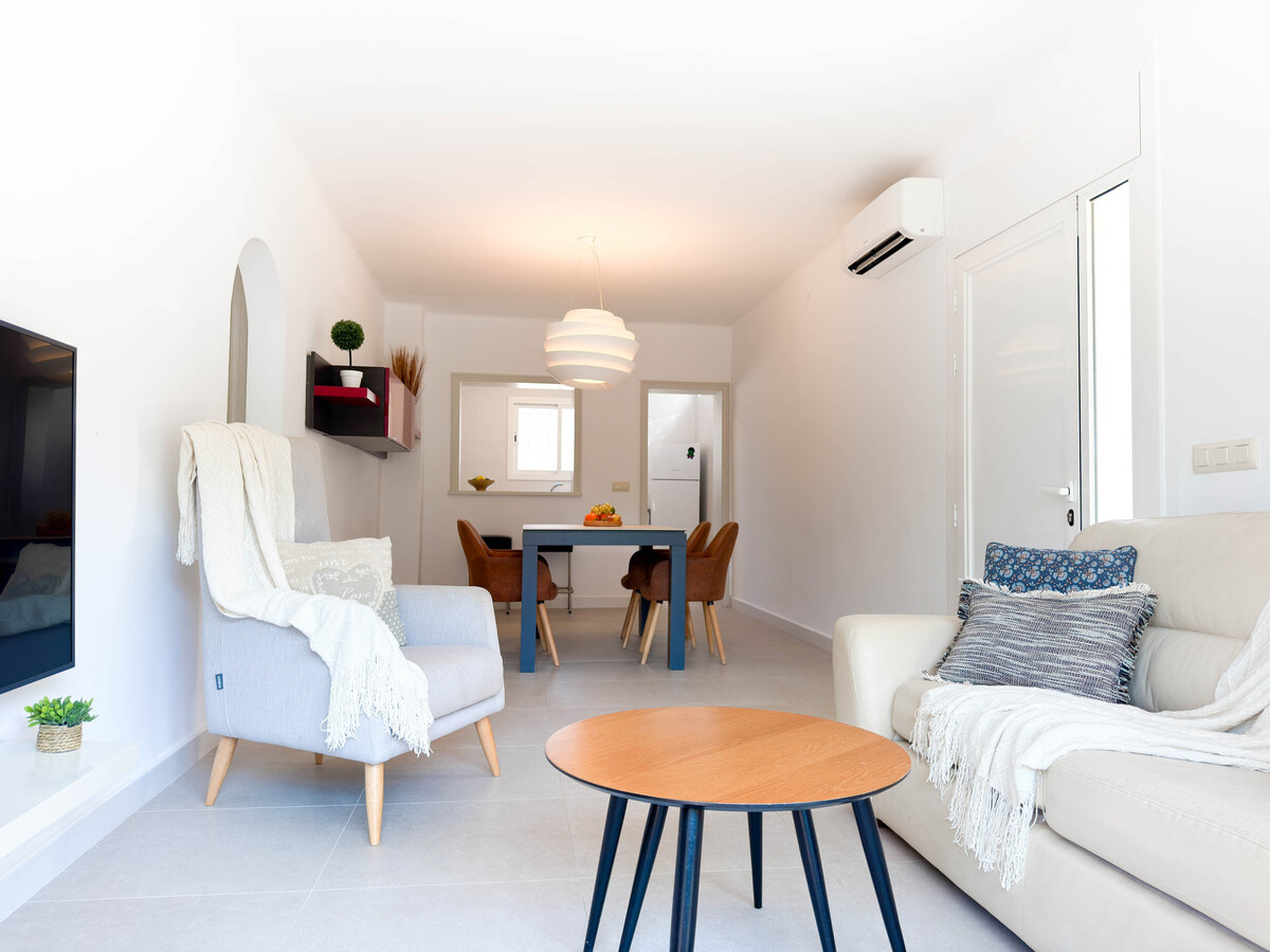 Appartement 2 chambres rénové, 2 min de la plage à L'Escala - Photo 6