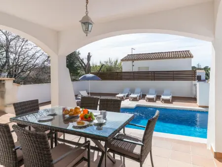 Maison à L'Escala avec piscine privée, proche plage - Photo 2