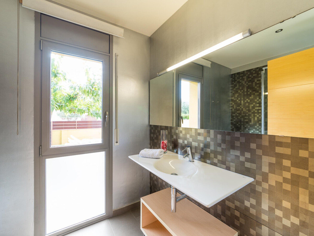 Villa 3 chambres piscine 24m², 600m plage L'Escala - Photo 12