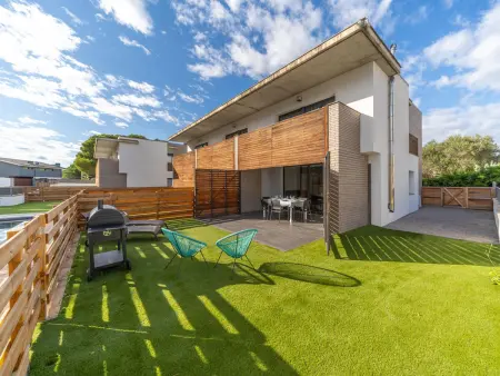 Location villa à L'Escala, Maison 6 pers avec piscine et parking, proche plages LEscala