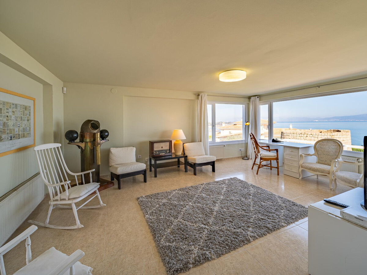 Maison familiale avec jardin et piscine privée à L'Escala - Photo 8