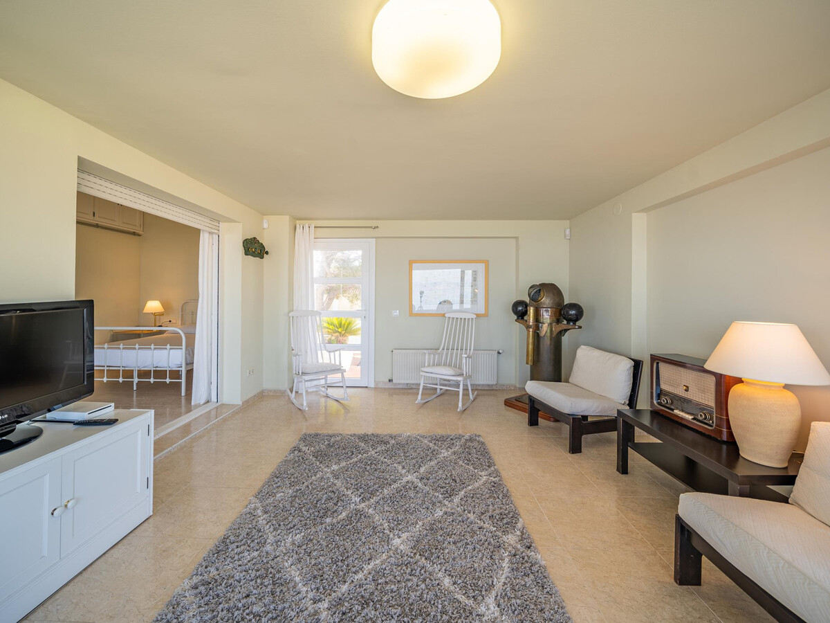 Maison familiale avec jardin et piscine privée à L'Escala - Photo 9
