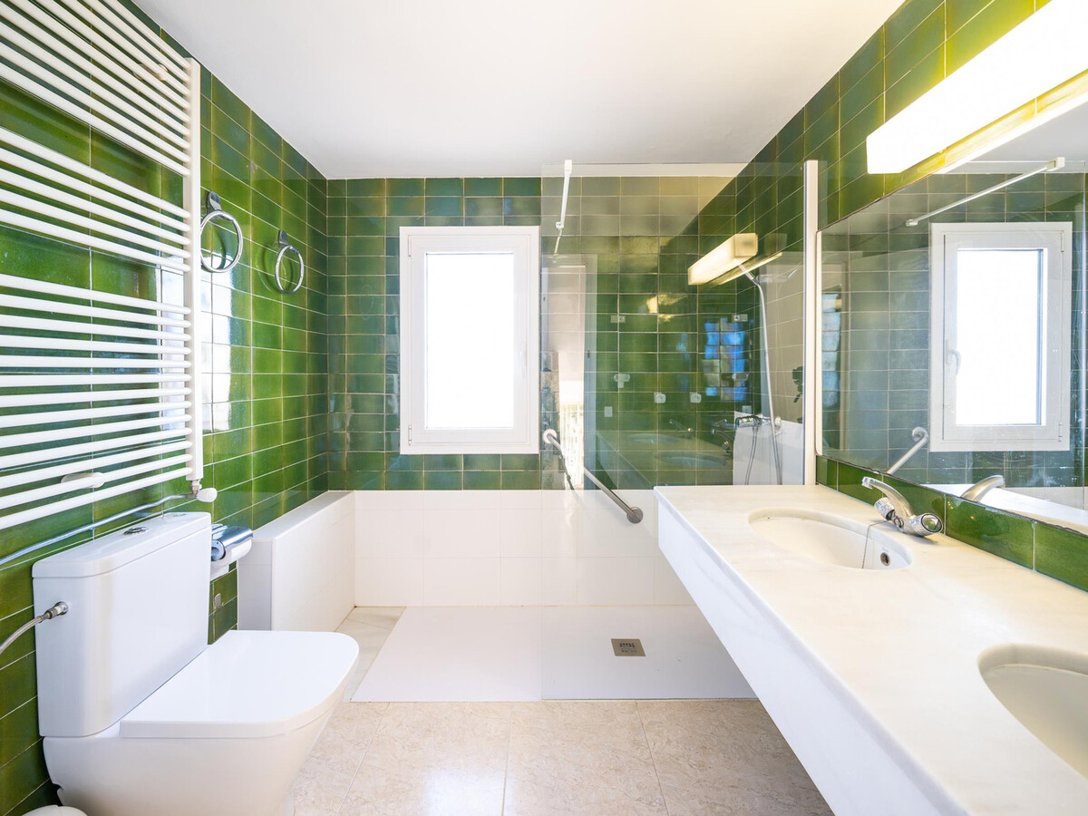 Maison familiale avec jardin et piscine privée à L'Escala - Photo 19