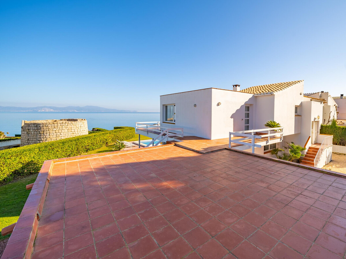 Maison familiale avec jardin et piscine privée à L'Escala - Photo 22