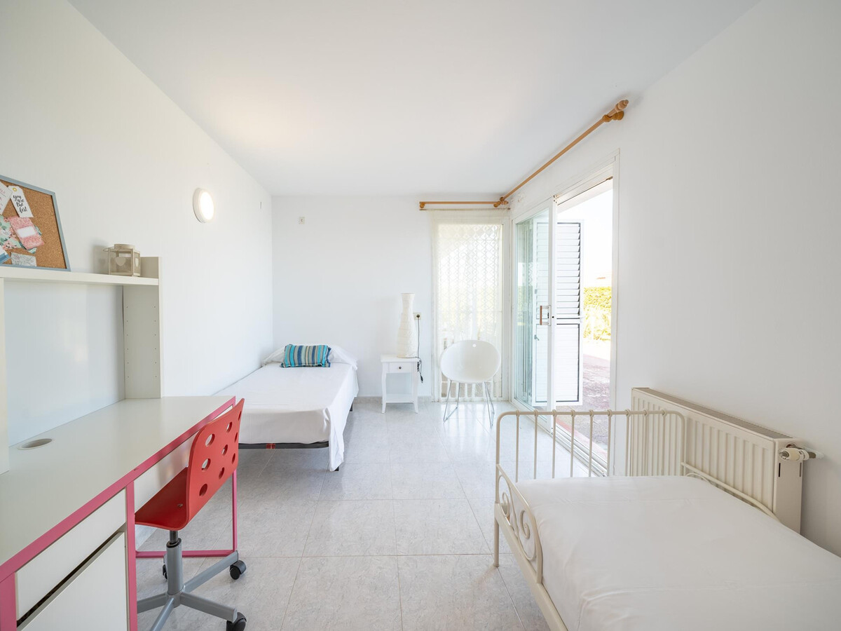 Maison familiale avec jardin et piscine privée à L'Escala - Photo 24