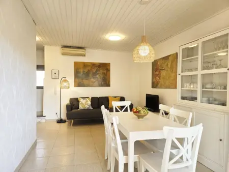 Maison accueillante à 5 min de la plage avec jardin pour 6 personnes à L'Escala - Photo 6