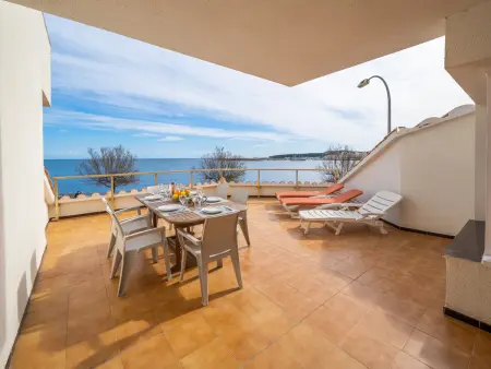 Appartement front de mer avec piscine à L'Escala : photo 2