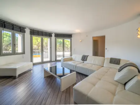 Villa 5 chambres piscine 12x4m à 350m de la plage - Photo 9