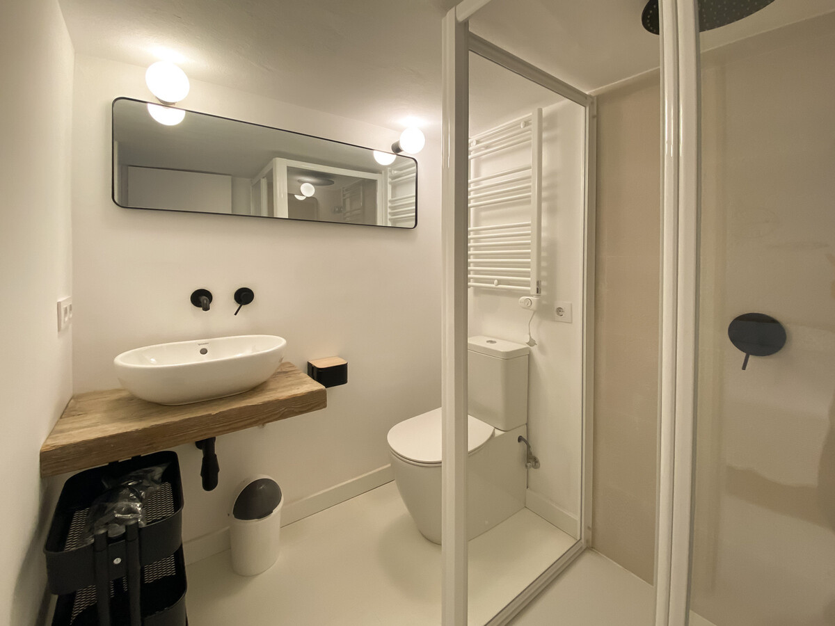 Duplex rénové centre L'Escala, 50 m de la plage - Photo 11