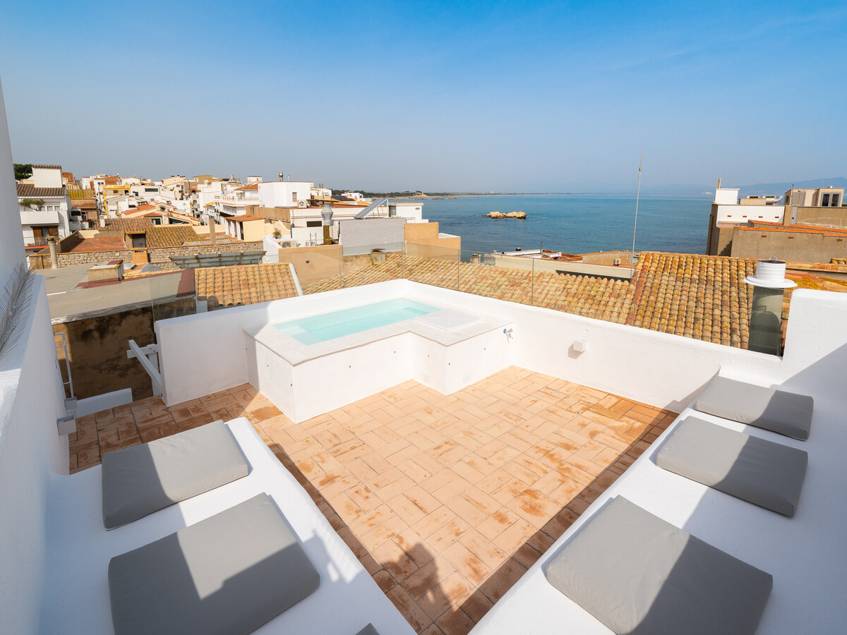 Duplex moderne avec terrasse, toit vue mer à L'Escala - Photo 5