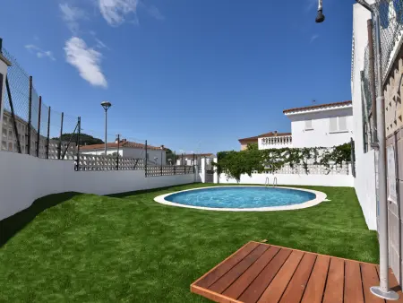 Villa 3 ch. à L'Escala, 12 min plage, 2 terrasses - Photo 1