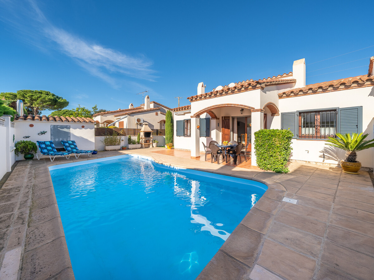 Villa 6 pers. à L'Escala, piscine 8x4m et barbecue - Photo 1