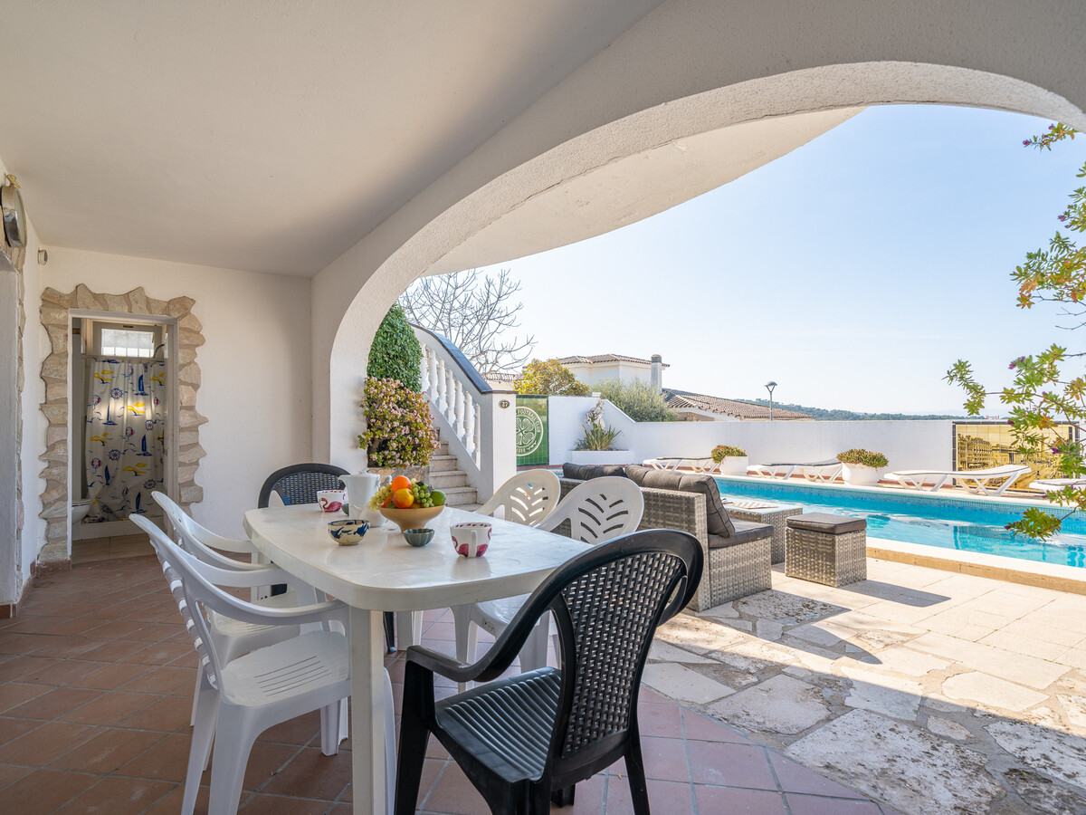 Villa 8 pers. à L'Escala : piscine, terrasse et parc naturel - Photo 2