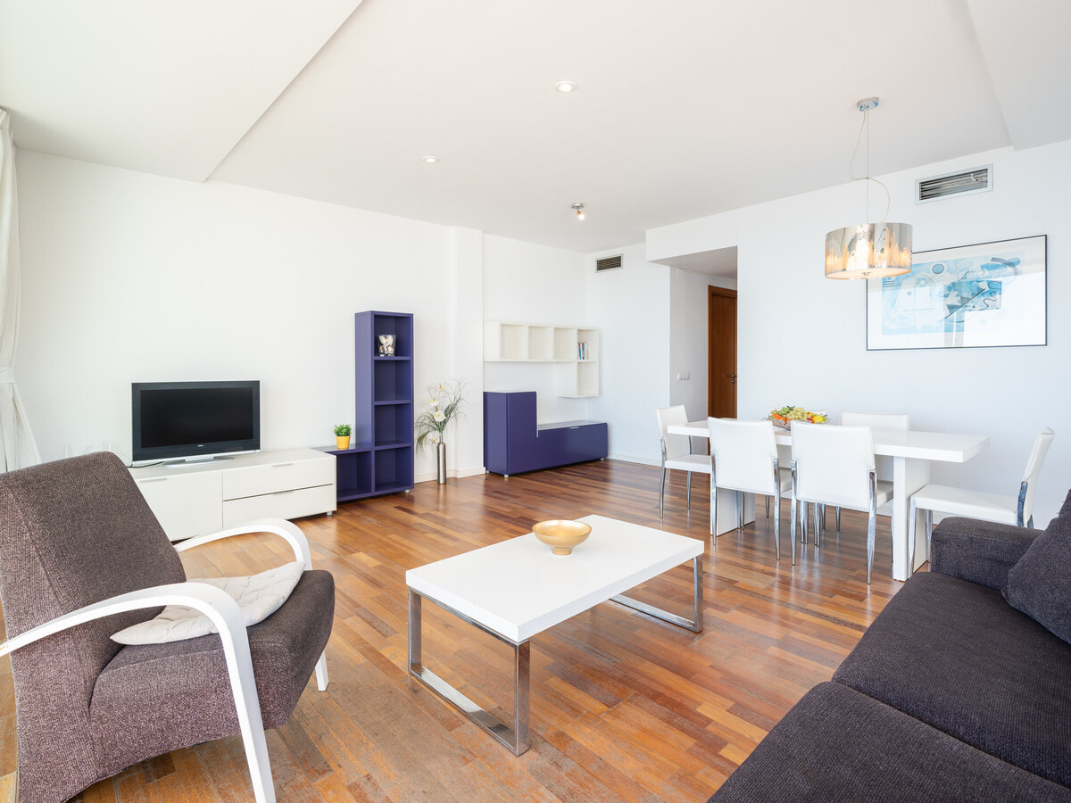 Appartement front de mer avec terrasse et piscine - Photo 4
