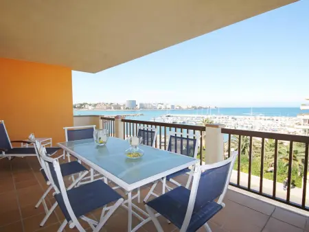 Appartement attique vue mer à L'Escala, 200 m de la plage : photo 2