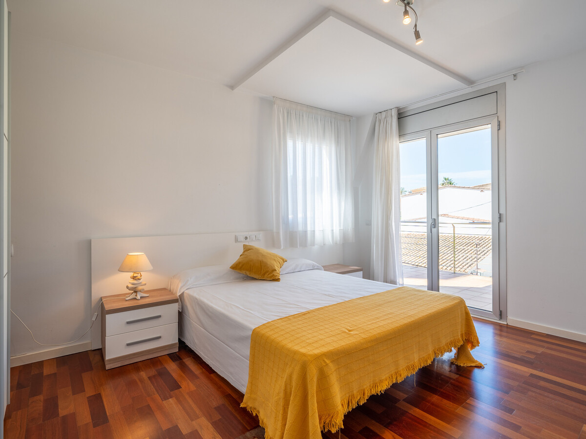 Appartement 5 pers. promenade L'Escala, piscine collective - Photo 7